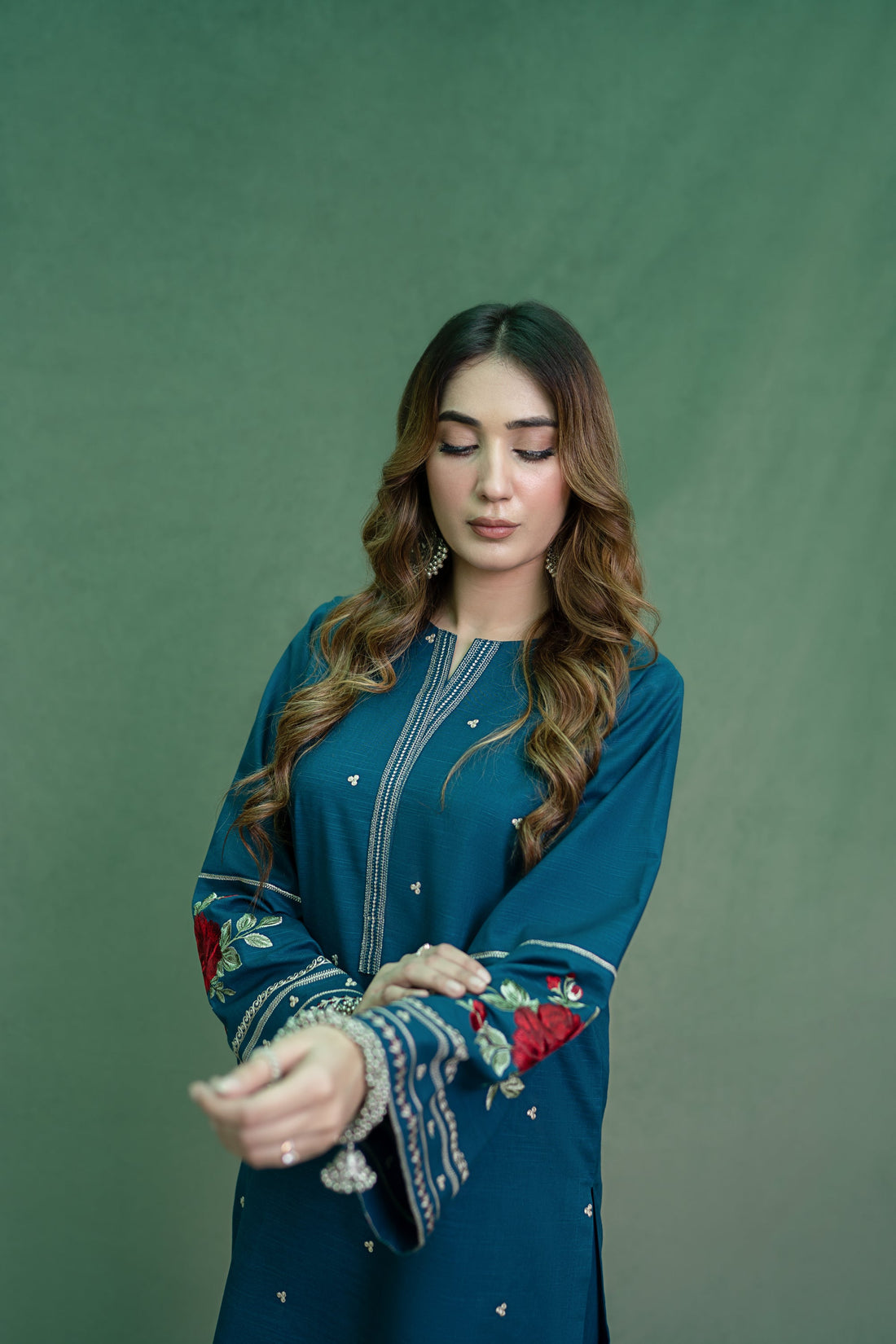 URGE-2PC DHANAK EMBROIDRED SUIT-KUN-101