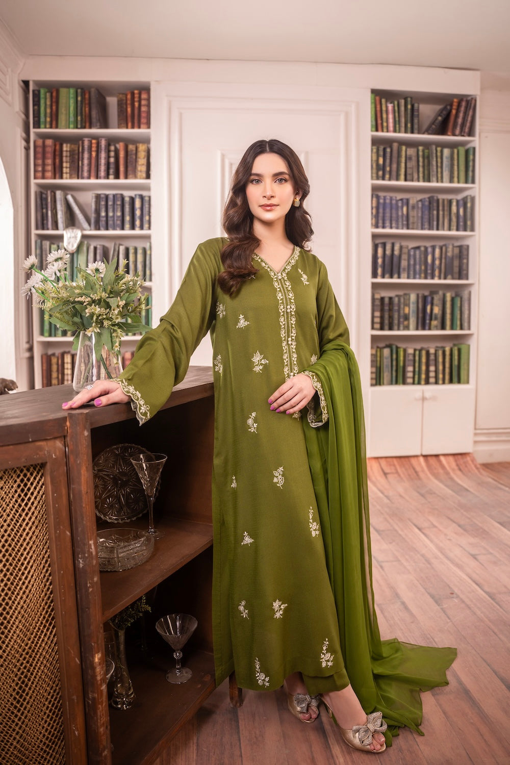 SAPPHIRE-3PC DHANAK EMBROIDERED SUIT-KUN-4084