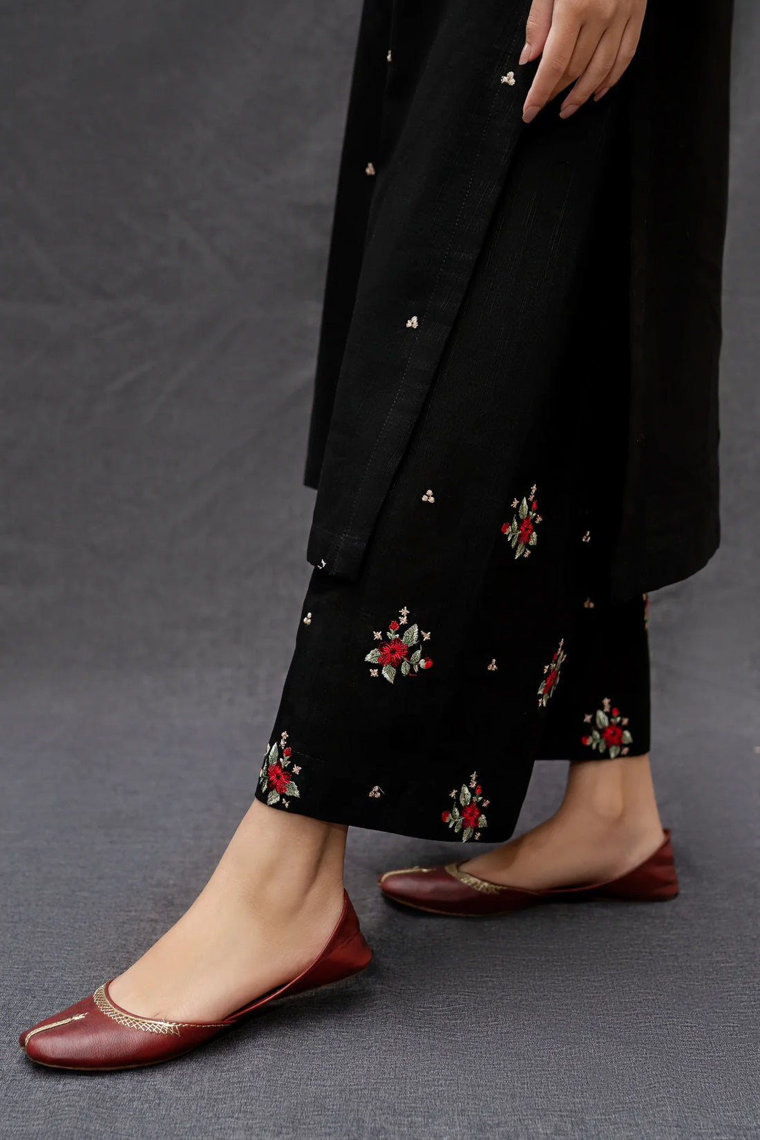 URGE - 3PC DHANAK EMBROIDERED SUIT-KUN-3105