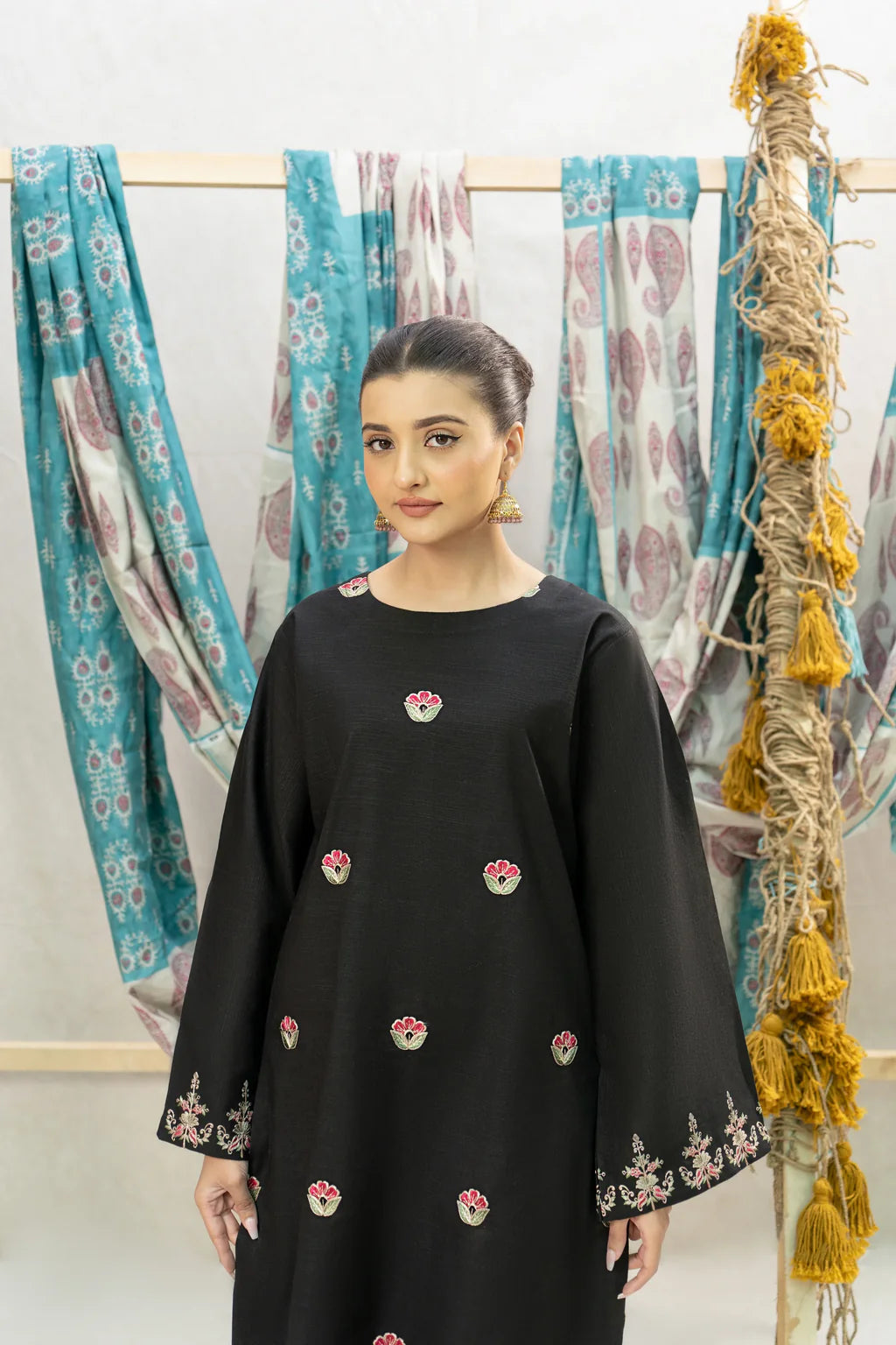 URGE-2PC DHANAK EMBROIDERED SUIT-KUN-111