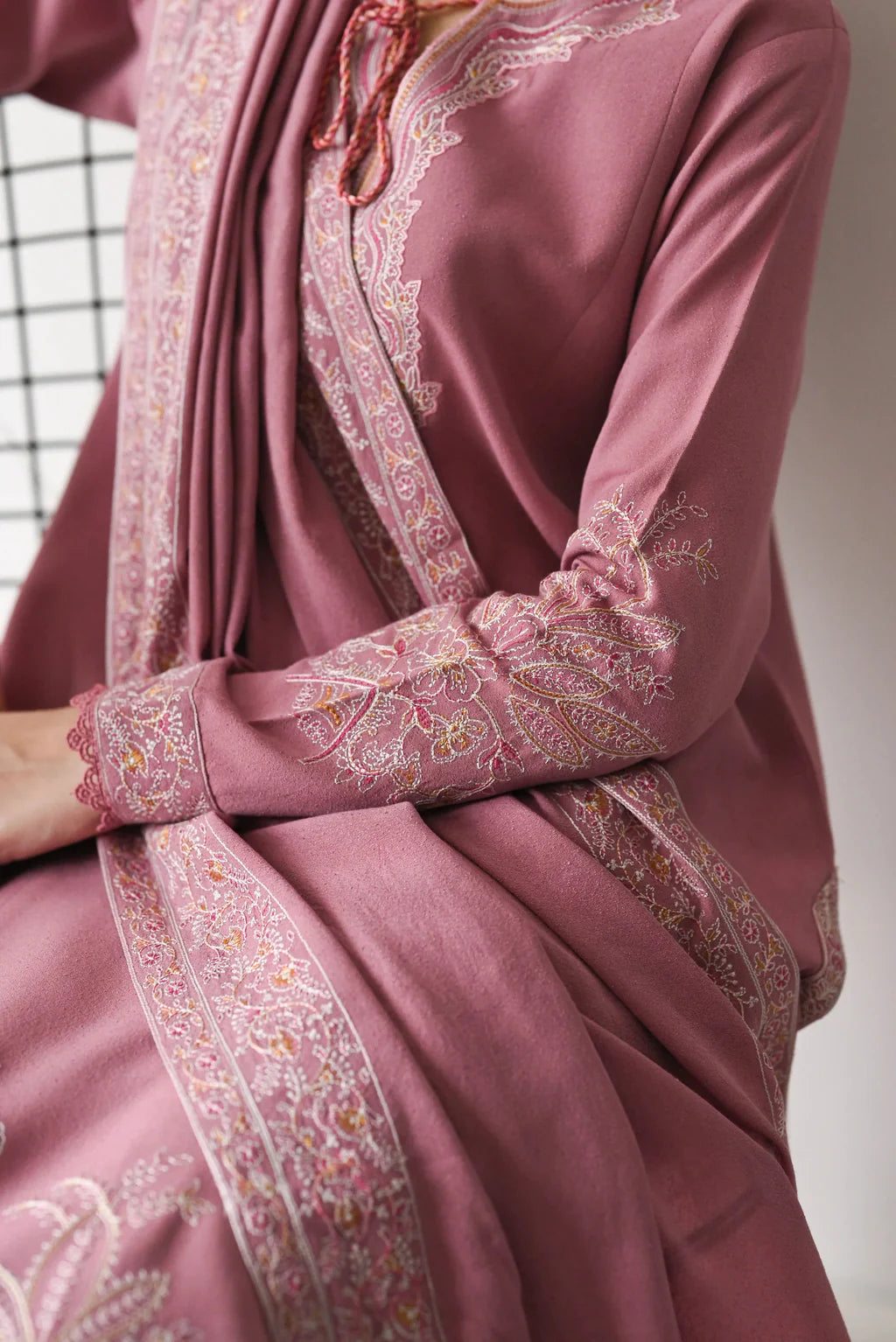 BATIK-3PC DHANAK EMBROIDERED SUIT KUN-4189