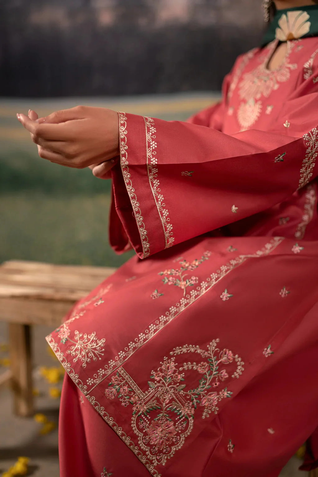 URGE-3PC DHANAK EMBROIDERED SUIT (KUN 4203)