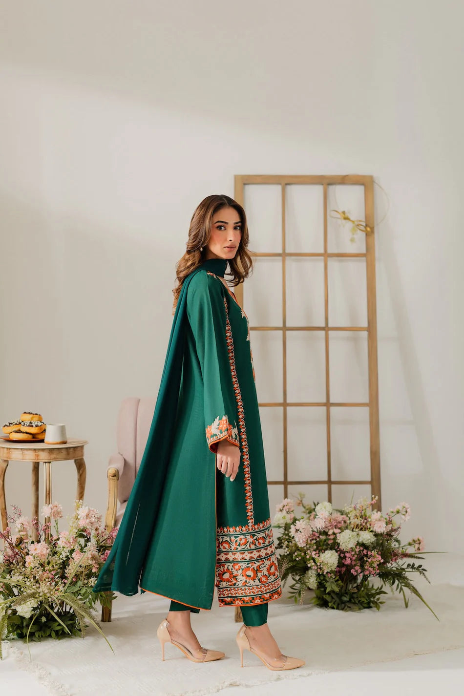 VINTAGE-3PC DHANAK EMBROIDERED SUIT KUN-4248