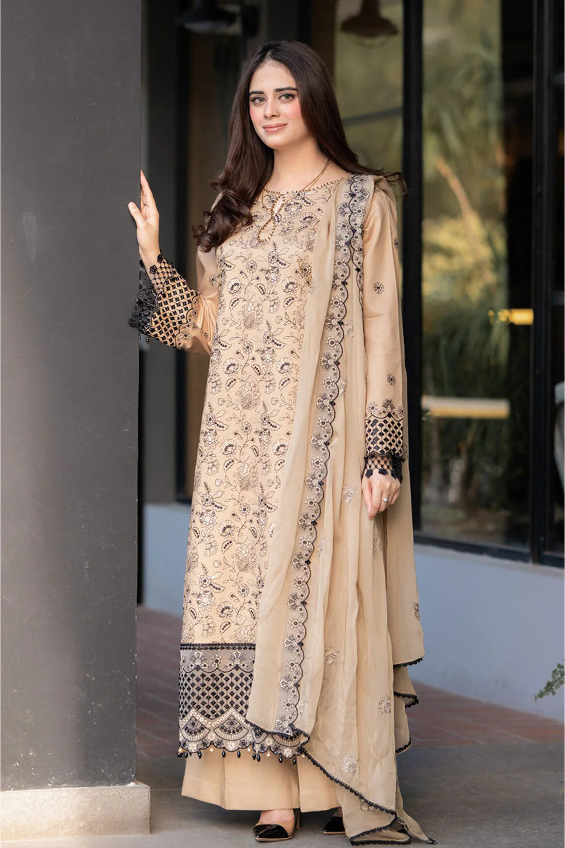 SAPPHIRE-3PC LAWN SEQUENCE EMBROIDERED SUIT-KUN-3750