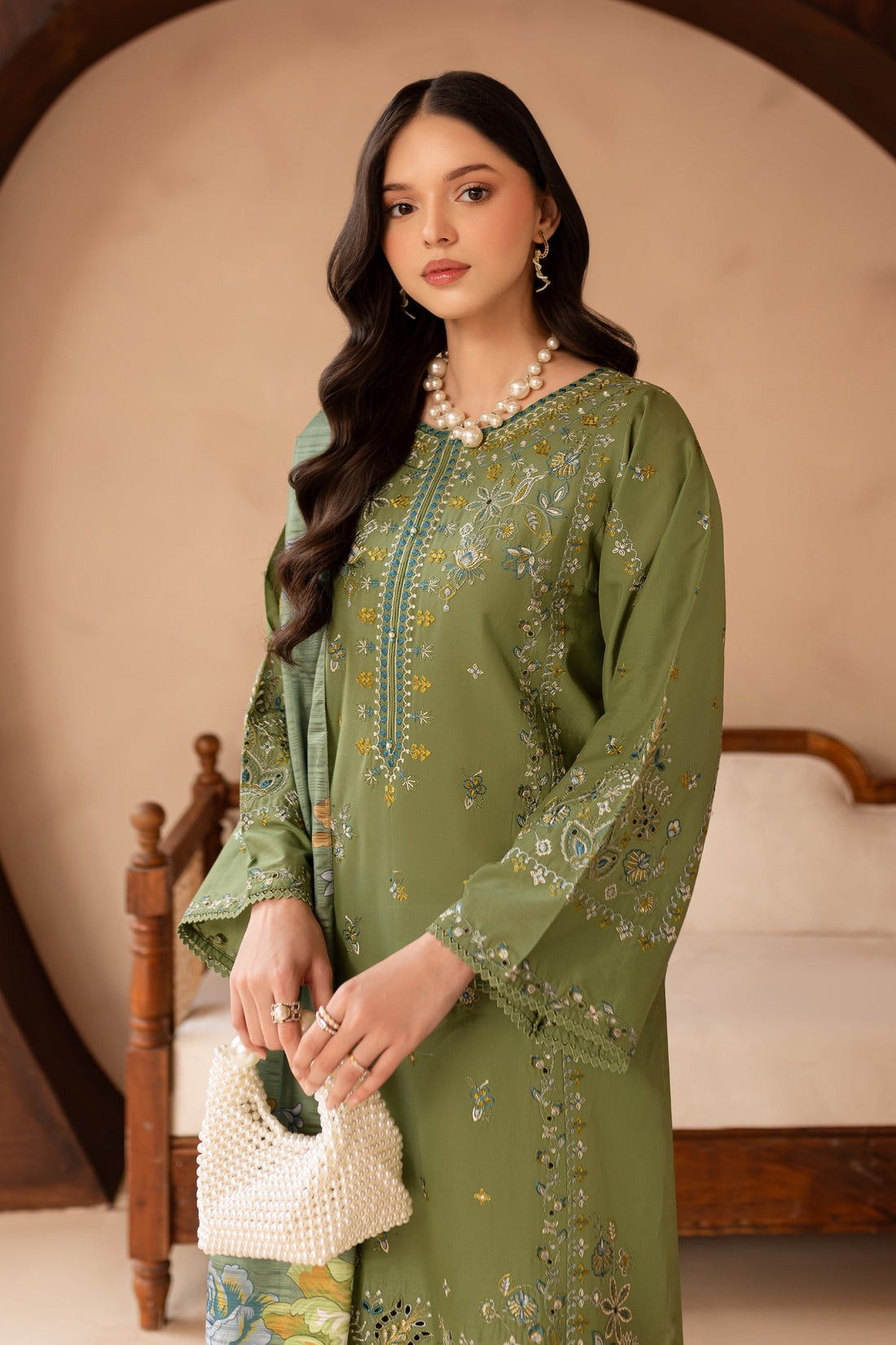 BATIK-3PC LAWN EMBROIDERED SHIRT WITH MONARK PRINT DUPATTA AND EMB TROUSER-KUN-3700