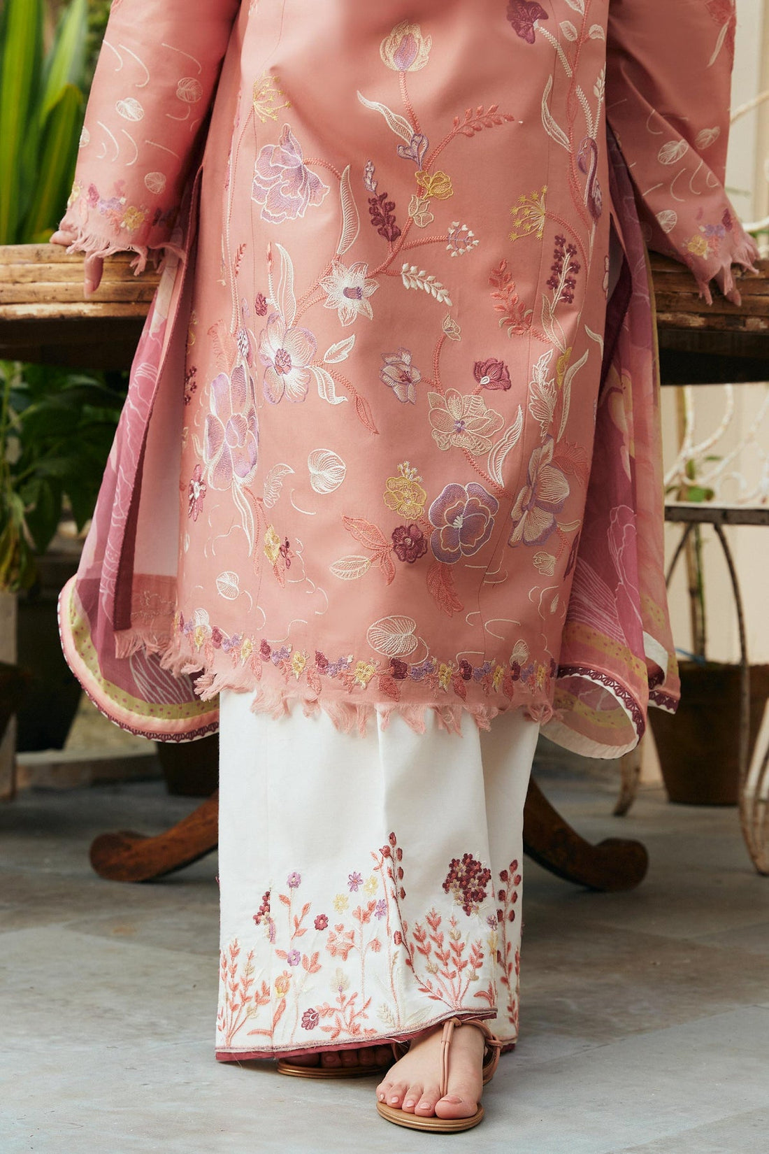 ZAHRA SHAHJAHAN- 3PC LAWN EMBROIDERED SHIRT WITH MONARK PRINT DUPATTA-KUN-3674