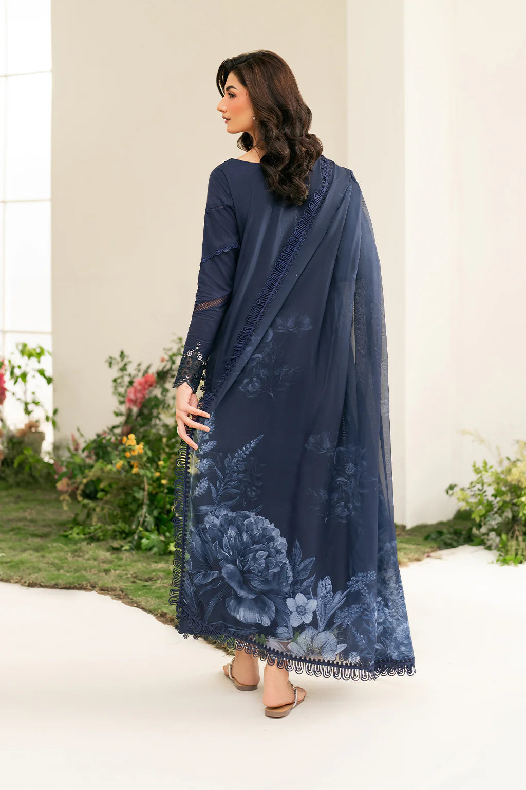 IZNIK-3PC DHANAK CHIKAN EMBROIDERED SUIT-KUN-4132