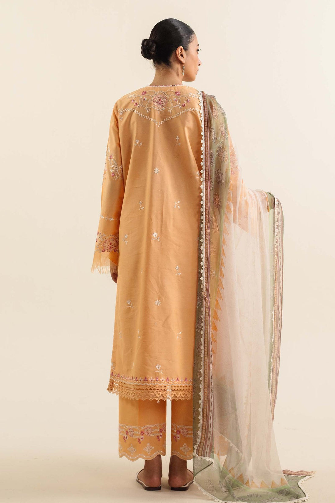 ZAHRA SHAHJAHAN- 3PC LAWN EMBROIDERED SHIRT WITH DIAMOND PRINT DUPATTA-KUN -2860- B