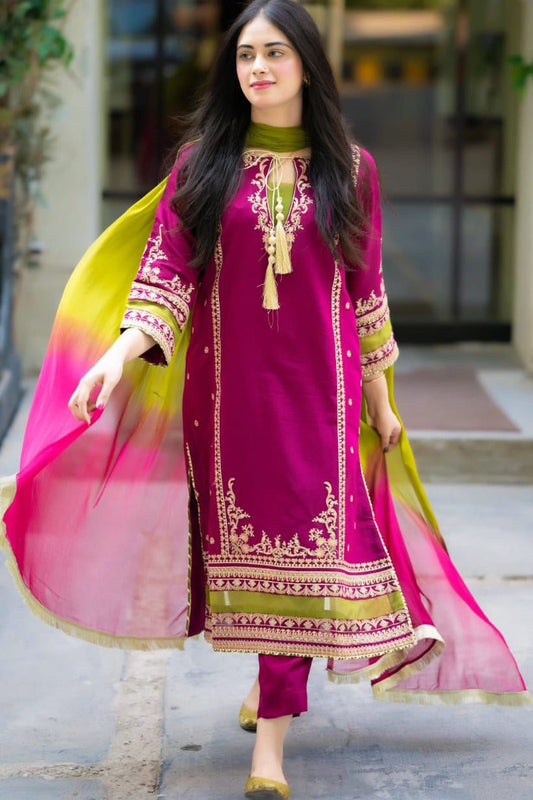 OMAL BY KOMAL-LAWN 3PC EMBROIDERY WITH BAMBER CHIFFON DYE AND DYE DUPATTA-KUN-OMAL-3629