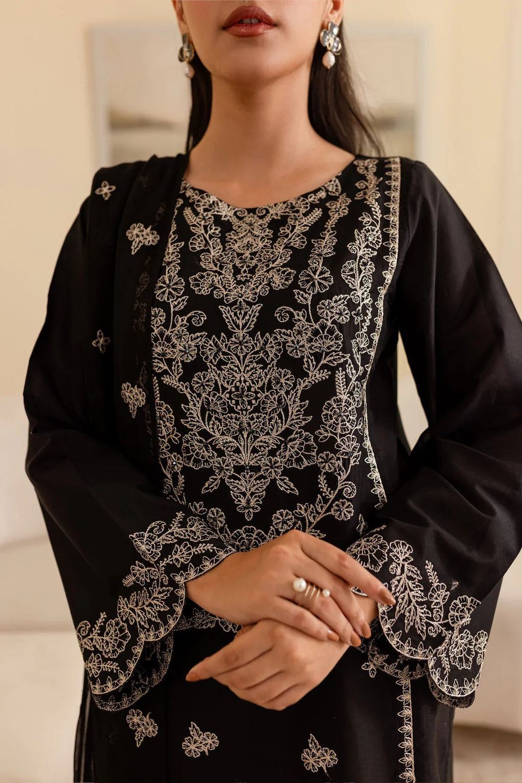 BATIK-3PC DHANAK EMBROIDERED SUIT-KUN-4193