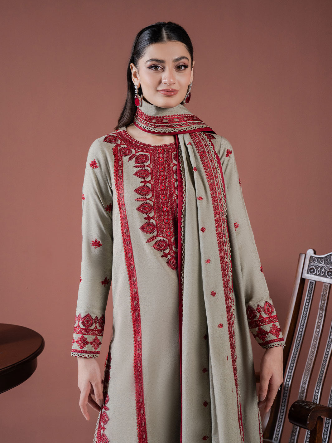 Asim Jofa-Lawn 3pc Embroidered Shirt With Lawn Embroidered Dupatta & Embroidered Trouser-KUN-3563