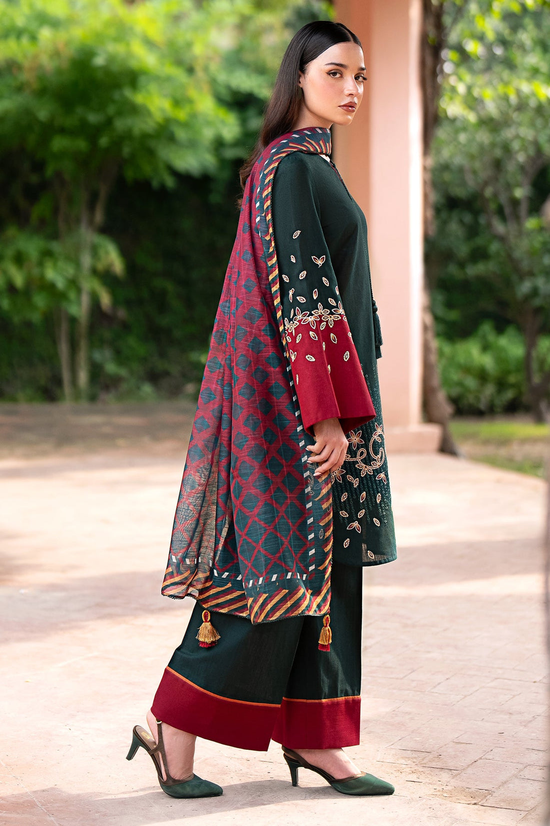 JAZMIN-3PC LAWN EMBROIDRED SHIRT WITH MONARK PRINT DUPATTA AND TROUSER-BIC-3605