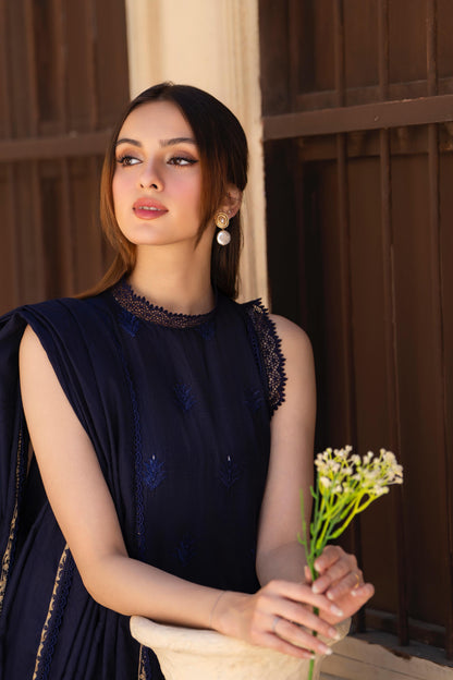 MIRAKHI-3PC LAWN CHIKENKARI EMBROIDERED SHIRT WITH LAWN JAQUARD PRINT DUPATTA -KUN-2004-N