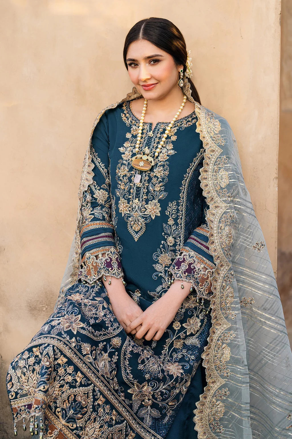 BATIK-3PC DHANAK HEAVY EMBROIDERED SUIT KUN-4238