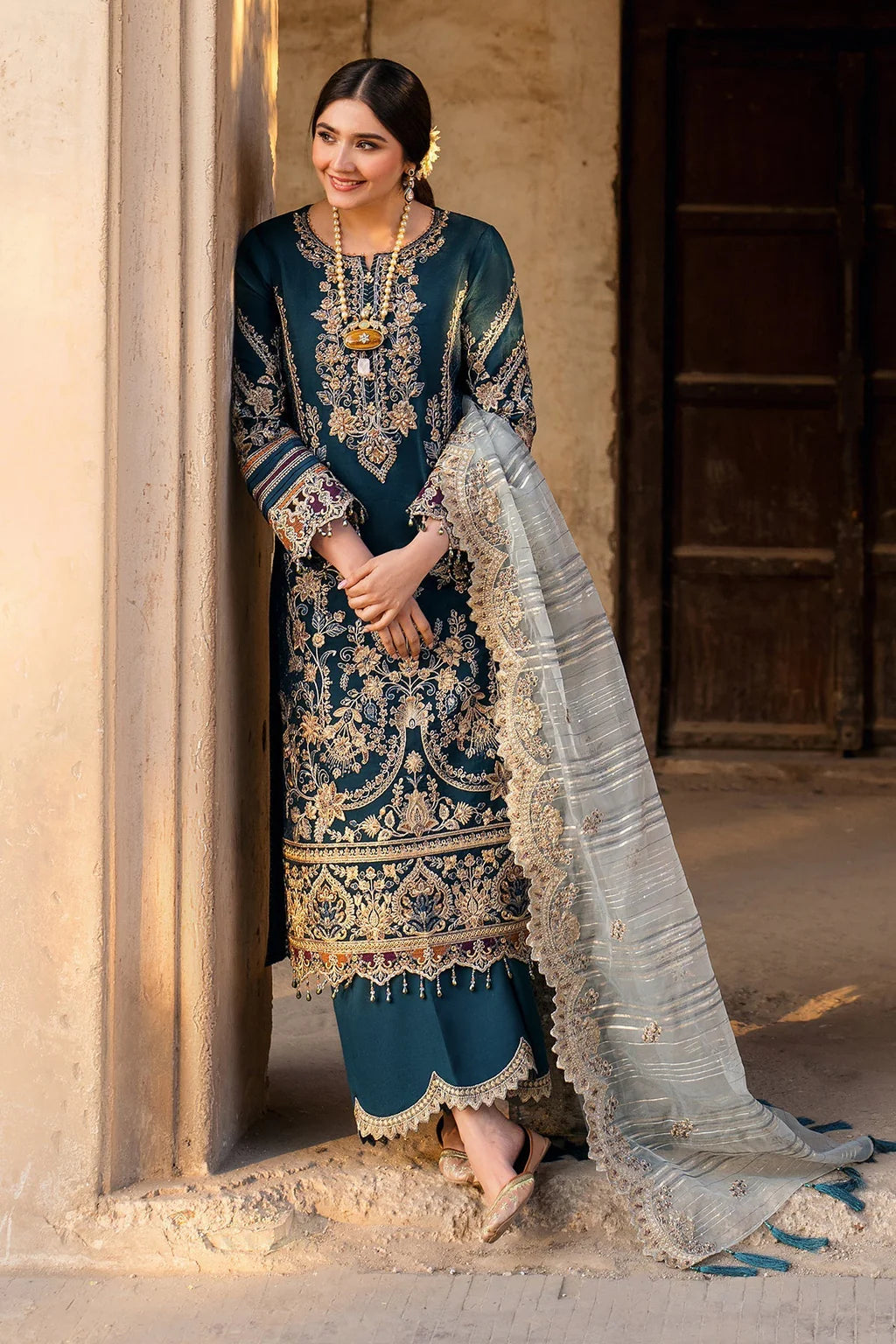 BATIK-3PC DHANAK HEAVY EMBROIDERED SUIT KUN-4238