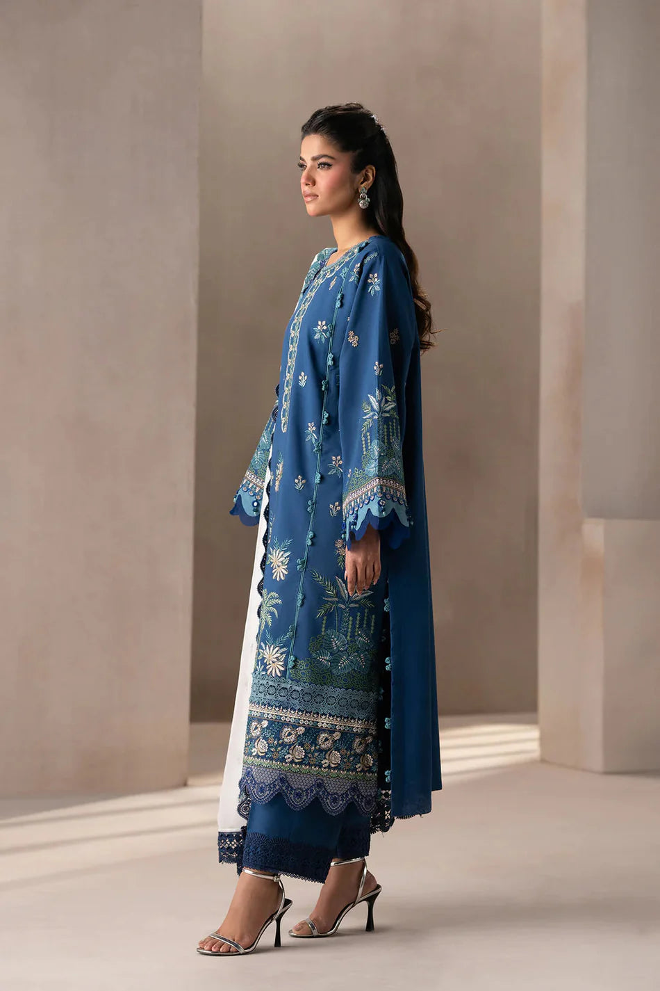 ETHNC-3PC DHANAK HEAVY EMBROIDERED SUIT KUN-4220