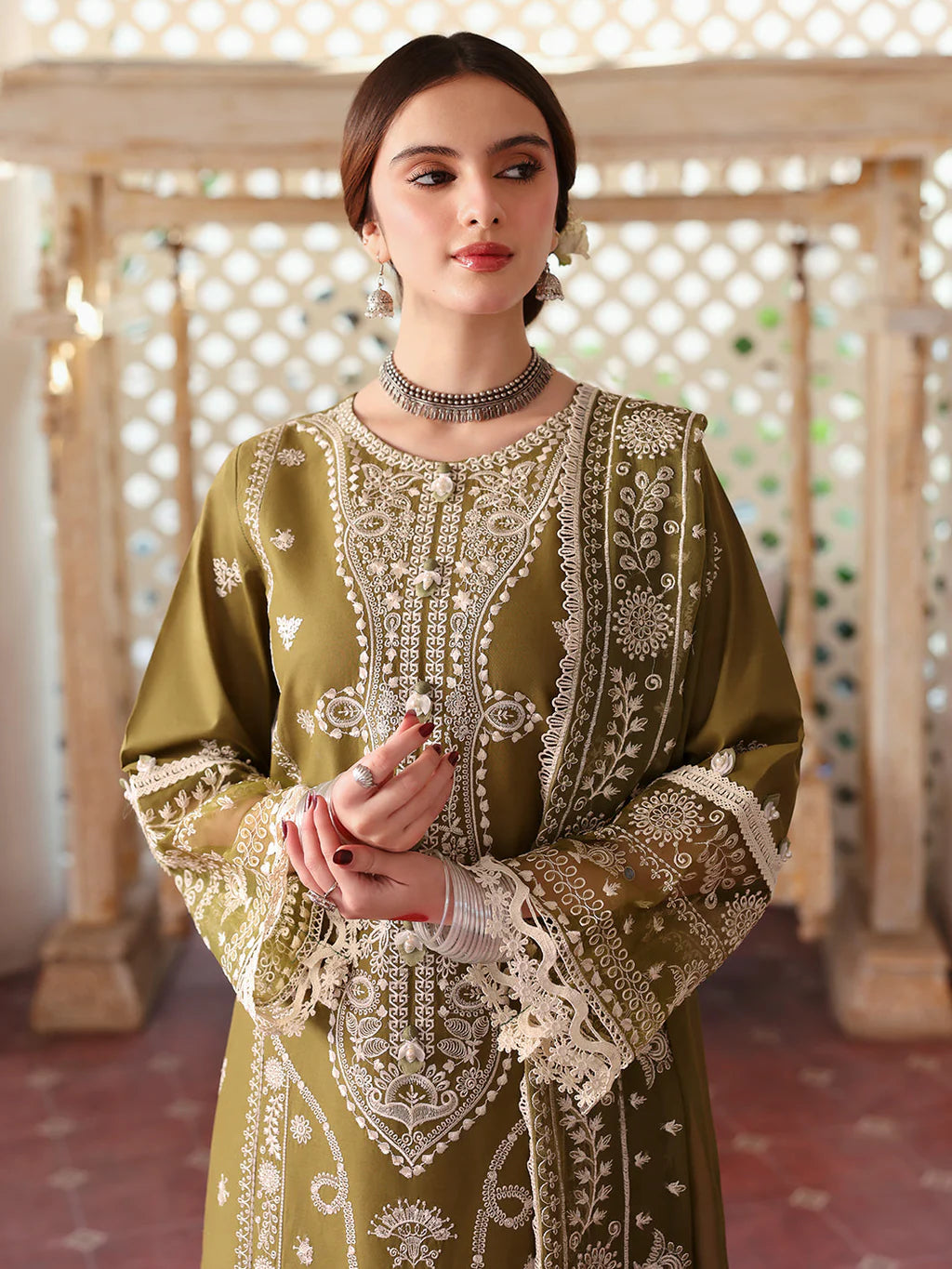 MAHNUR-3PC DHANAK EMBROIDERED SUIT-4033