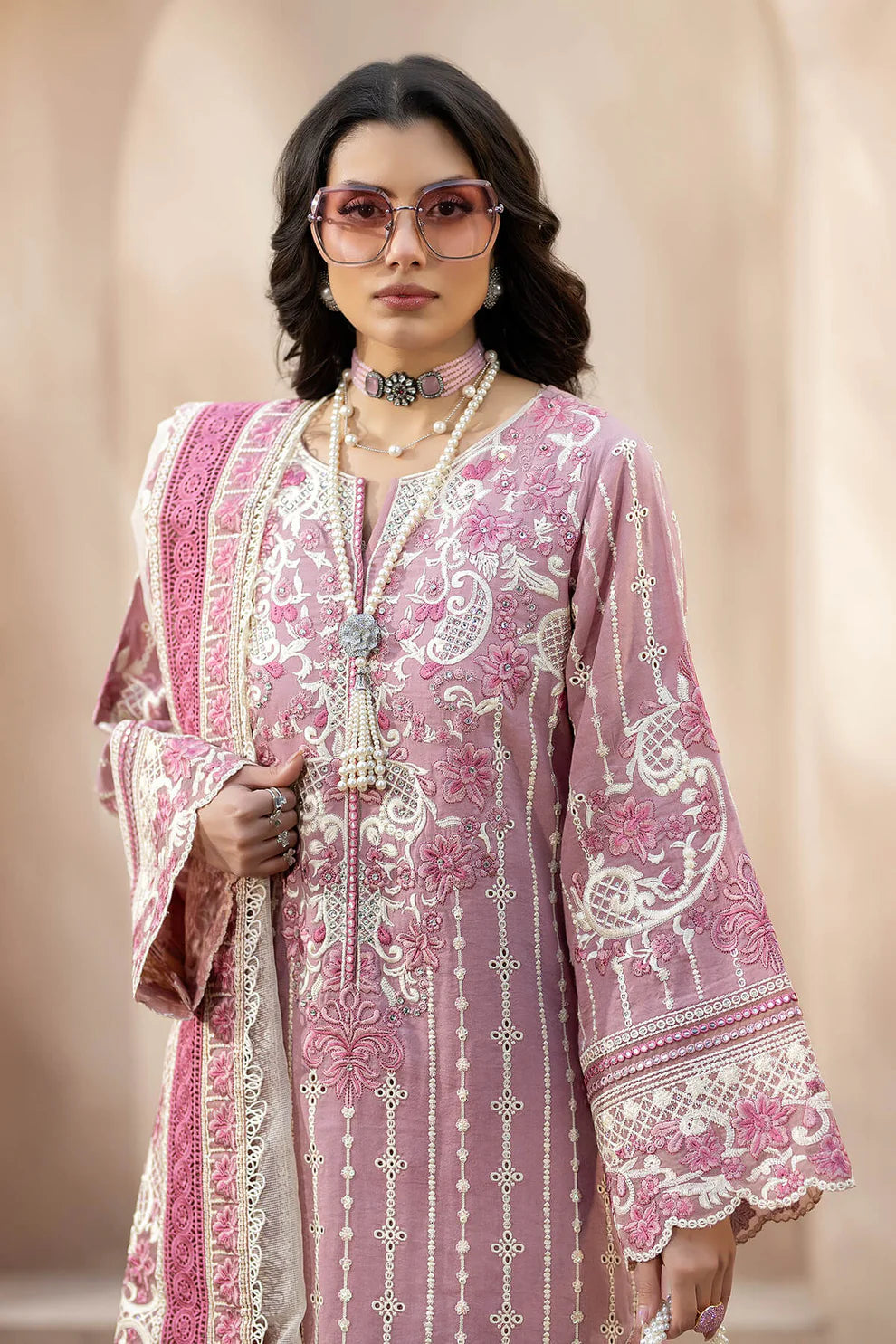 QALAMQAR-3PC CHIKANKAARI LAWN CUTWORK EMBROIDERED SHIRT WITH NET EMBROIDERED CUTWORK DUPATTA AND TROUSER-KUN-3599