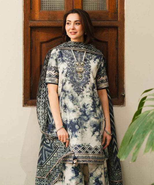 SAPPHIRE.B-3PC LAWN EMBROIDERED PRINTED SUIT-KUN-2531