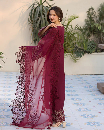 QALAMQAR-3PC DHANAK EMBROIDERED SUIT