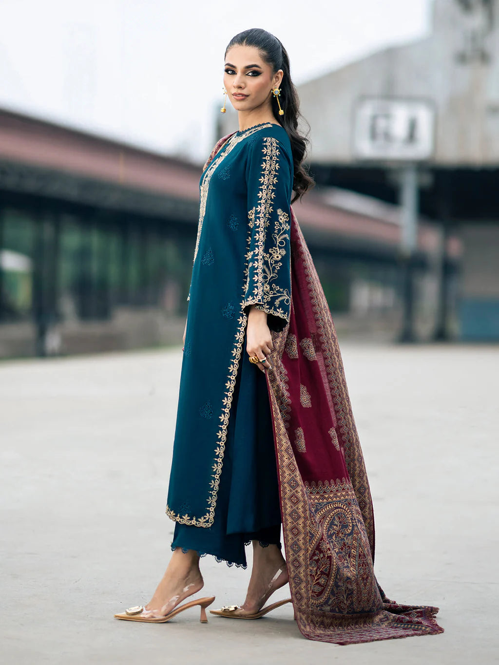 IZEL-3PC DHANAK EMBROIDERED SUIT KUN-4226