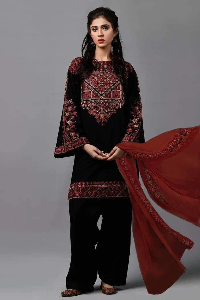 KAYSERIA- 3PC LAWN HEAVY EMBROIDERED SHIRT WITH BAMBER CHIFFON EMBROIDERED DUPATTA-kun-3315