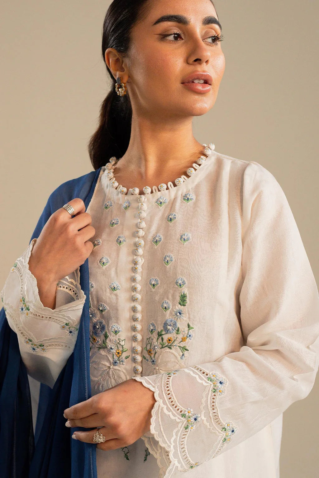 ZAHRA SHAH JAHAN 3PC DHANAK EMBROIDERED SUIT-KUN-4050 W