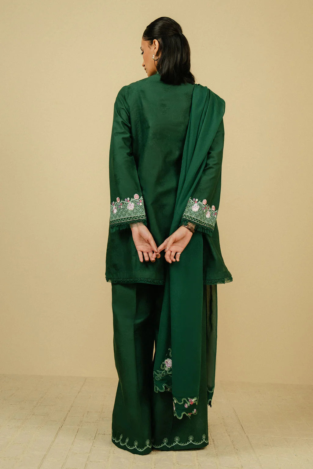 ZAHRA SHAHJAHAN-3PC DHANAK EMBROIDERED SUIT-KUN-3267